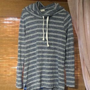 Olive Oak long sleeve sweater